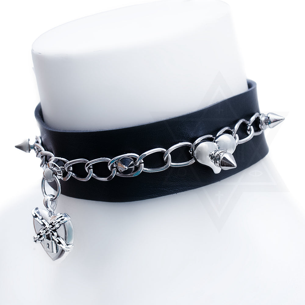 Our Cursed Love choker