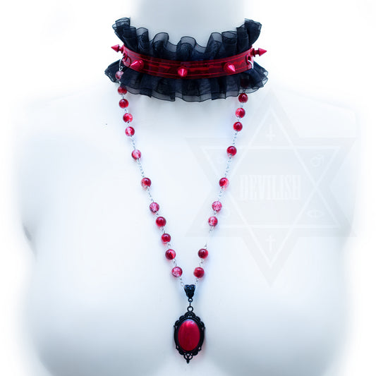 Bloody Mary choker