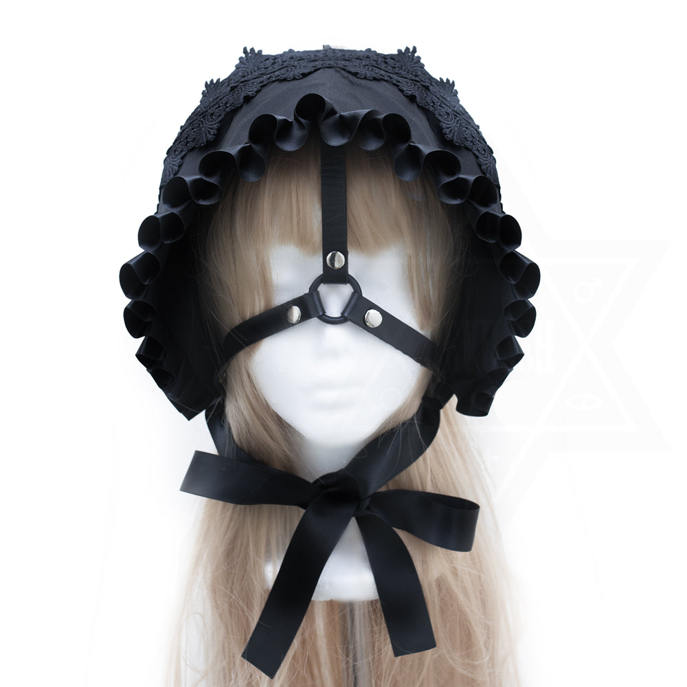 Death lolita bonnet*