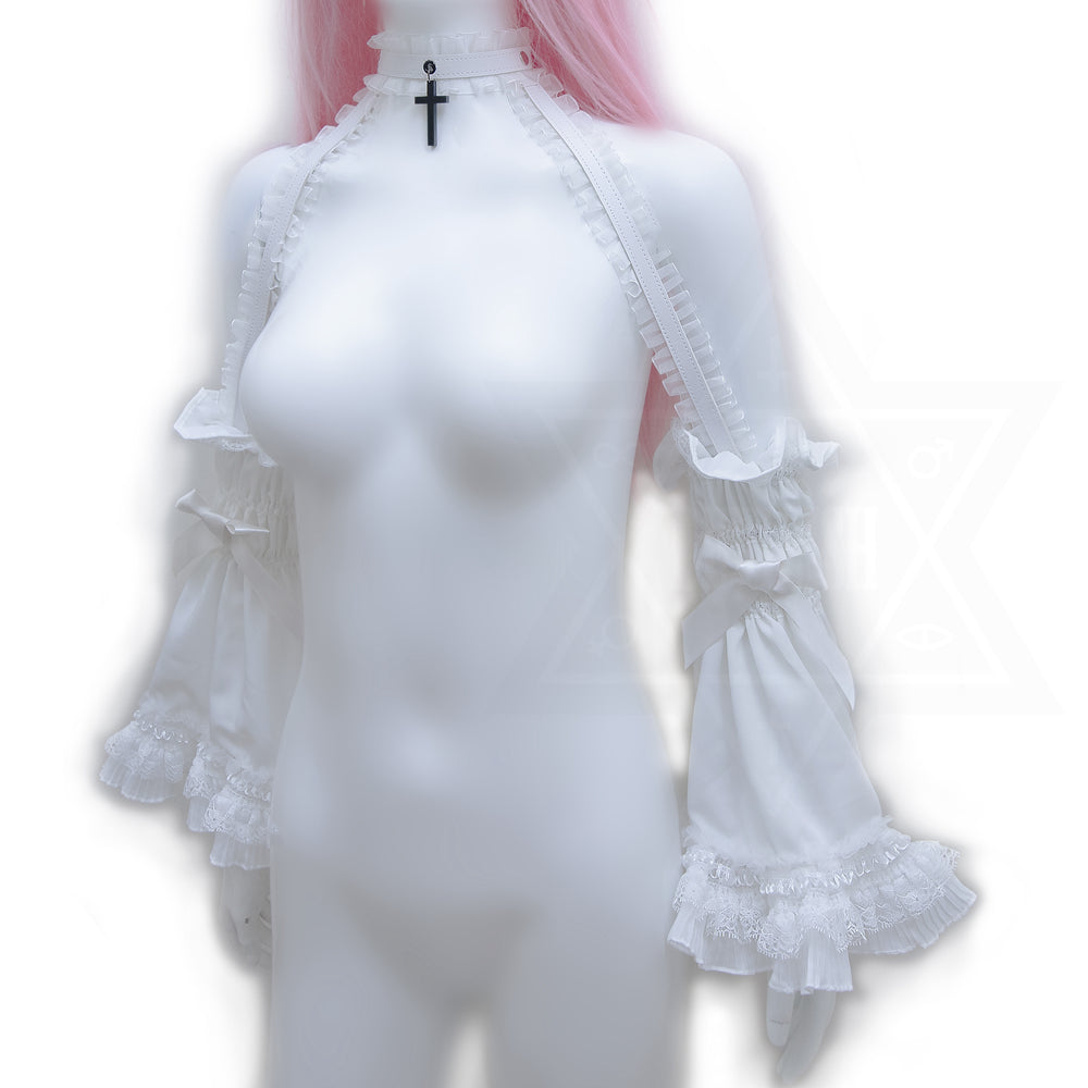 White curse sleeves harness*