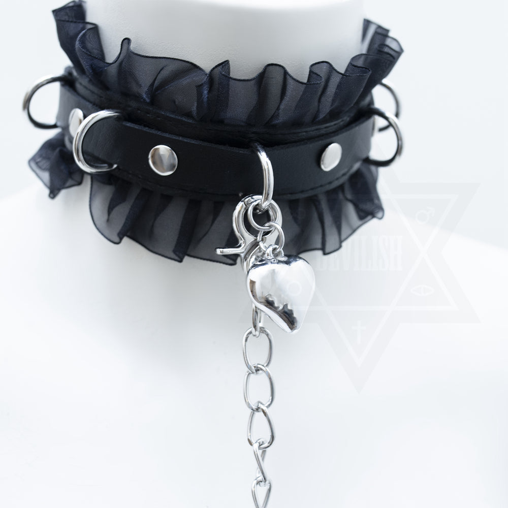 Fetish girl choker arm band set*